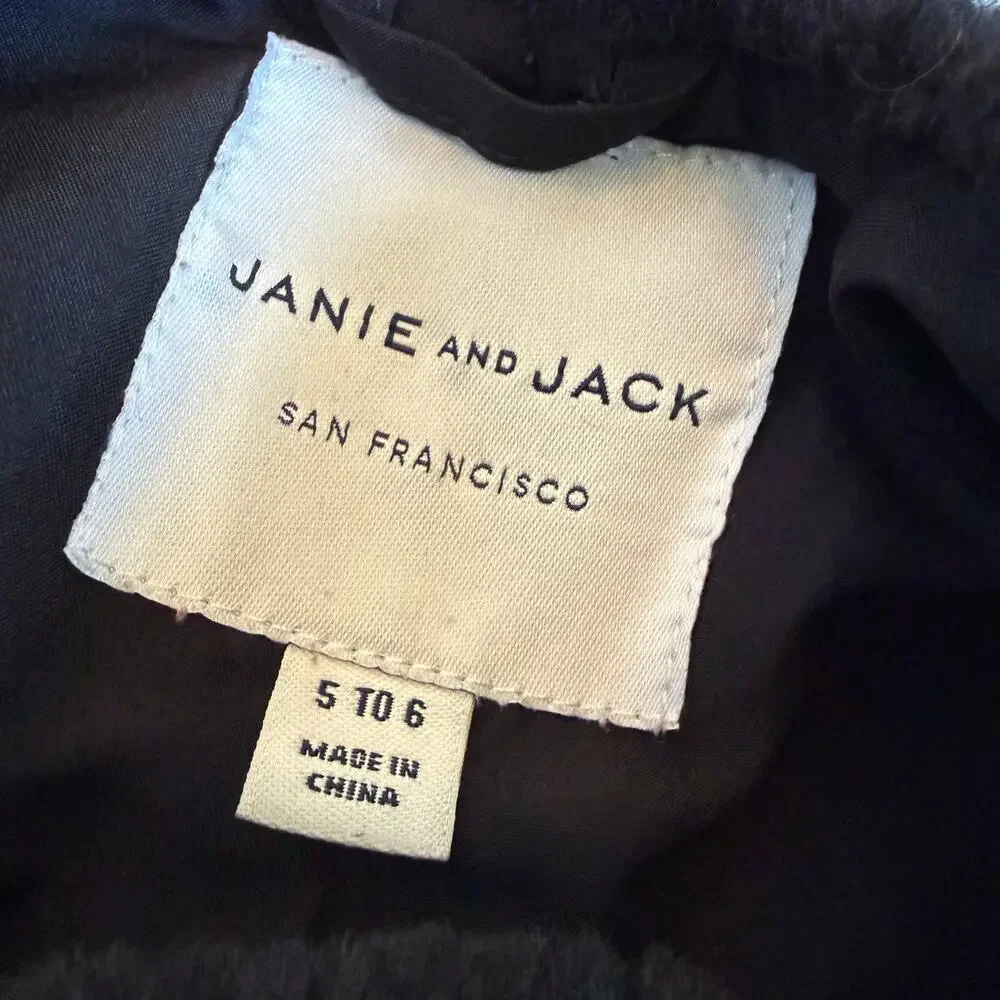 Janie and Jack Channel Faux Fur Short Coat 5 to 6 Girls - Picture 4 of 8